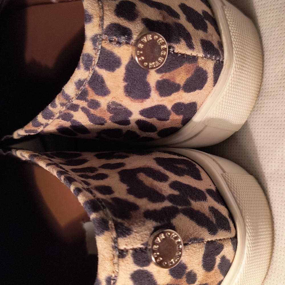 Steve Madden Leopard Sneakers 8M EUC - Picture 4 of 6